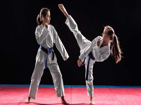 Võ phục karate là gì?
