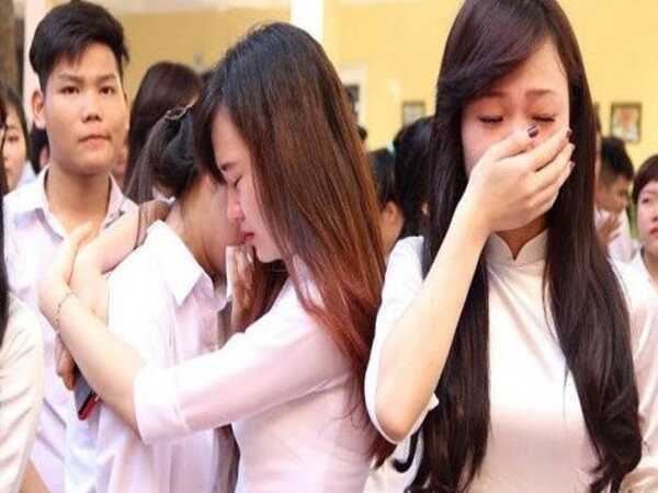 Nằm mơ thấy bạn học cấp 3 mang điềm tốt hay xấu?
